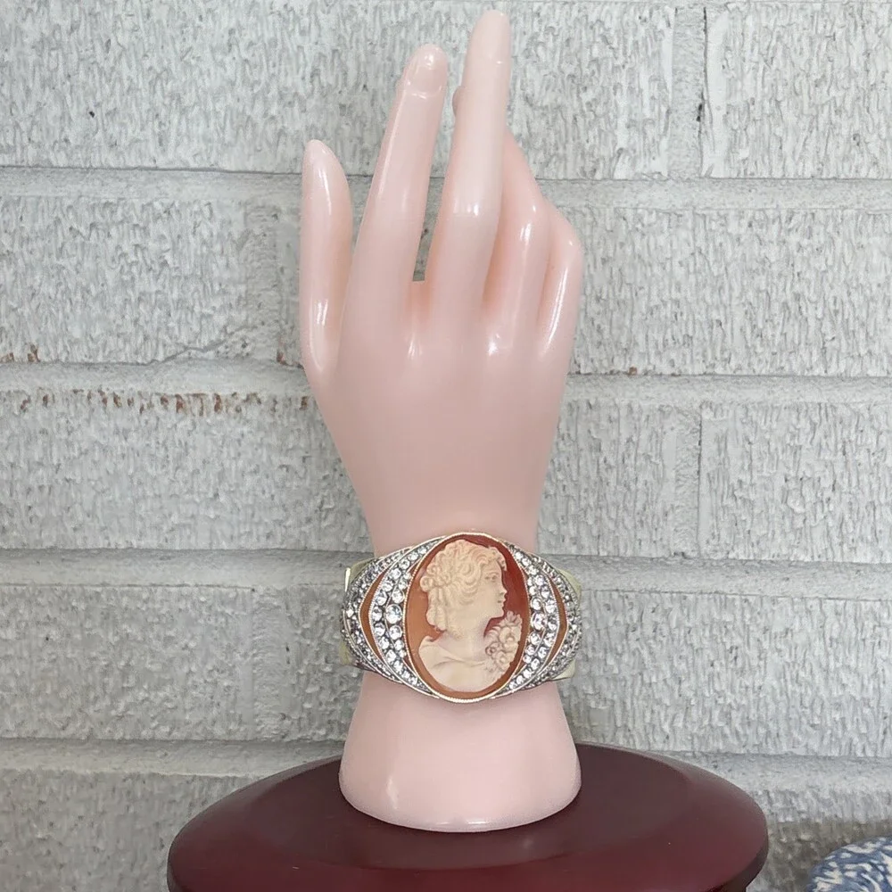 Amedeo NYC Cameo Shell Crystal Hinged Chunky Wide Gold Bangle Bracelet 6.5-7